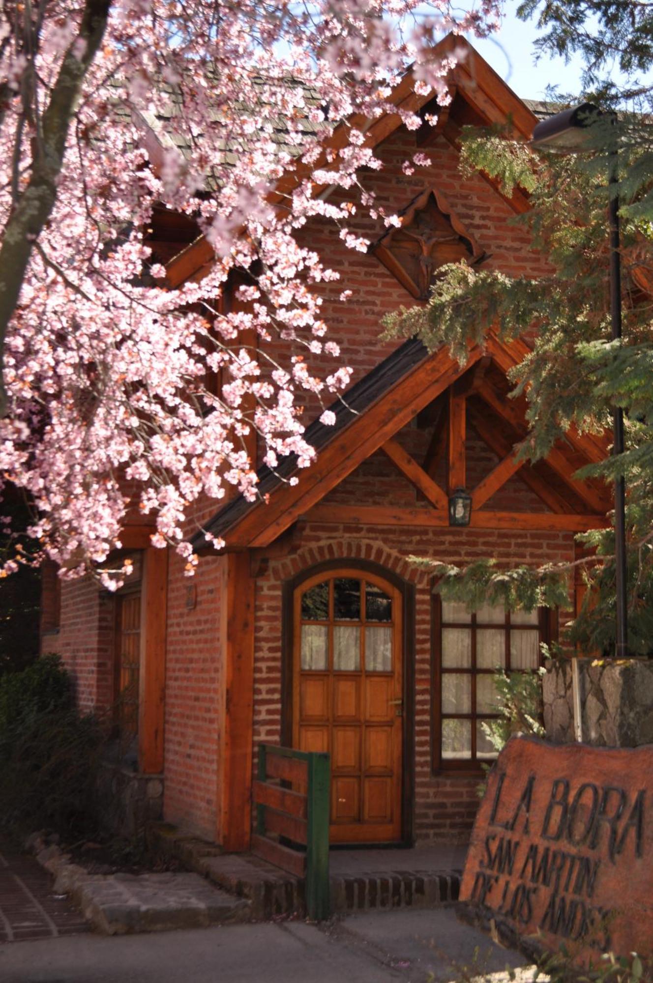 San Martín de los Andes Apart Hotel La Bora מראה חיצוני תמונה